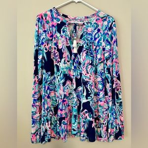 NWOT Lilly Pulitzer Knit Top size Medium